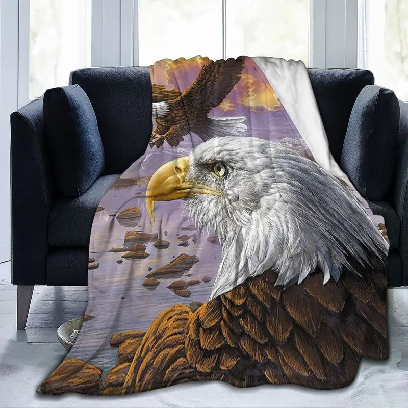 Eagle Pattern Lightweight Fleece Throw Blanket for Comfort
