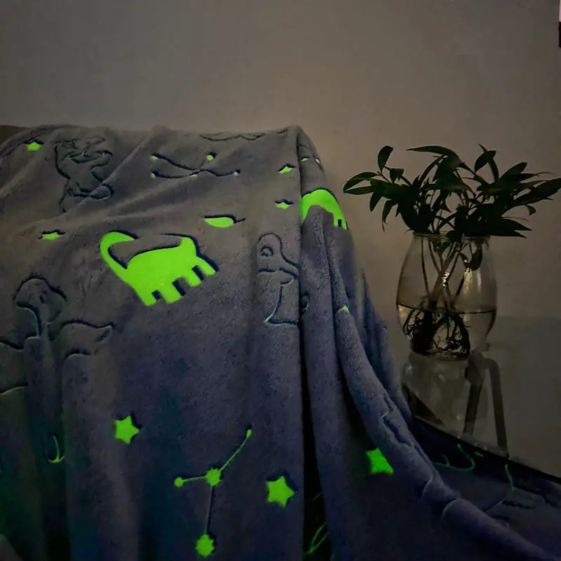 Dinosaur-Patterned Glow-in-the-Dark Throw Blanket